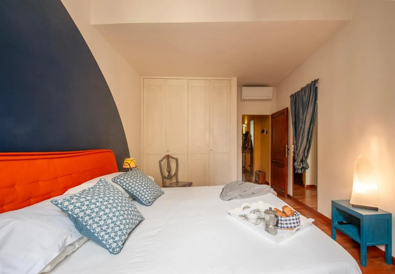 Cate Apartment - Flo Apartments Florence 0*,  Italy